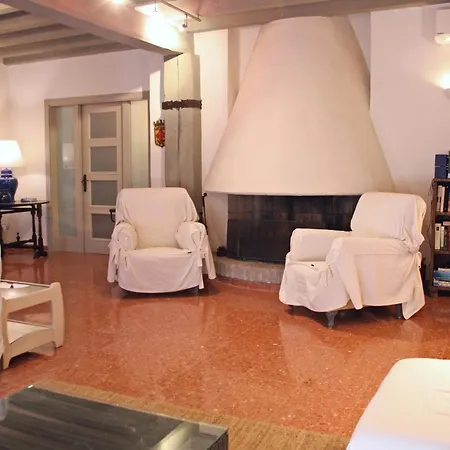 Splendid Marina Villa